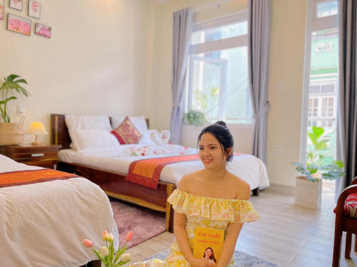 Hotel Moc Nhien *